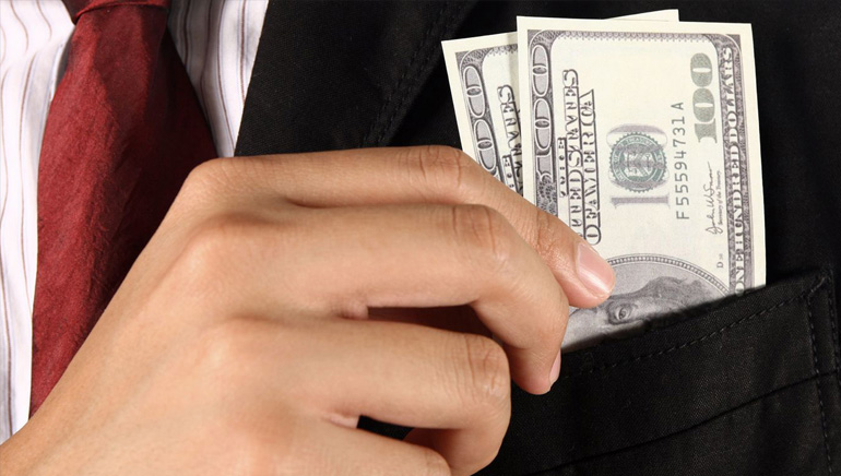 Love or Hate Football, Guaranteed Cash at Casino Euro on Match Days